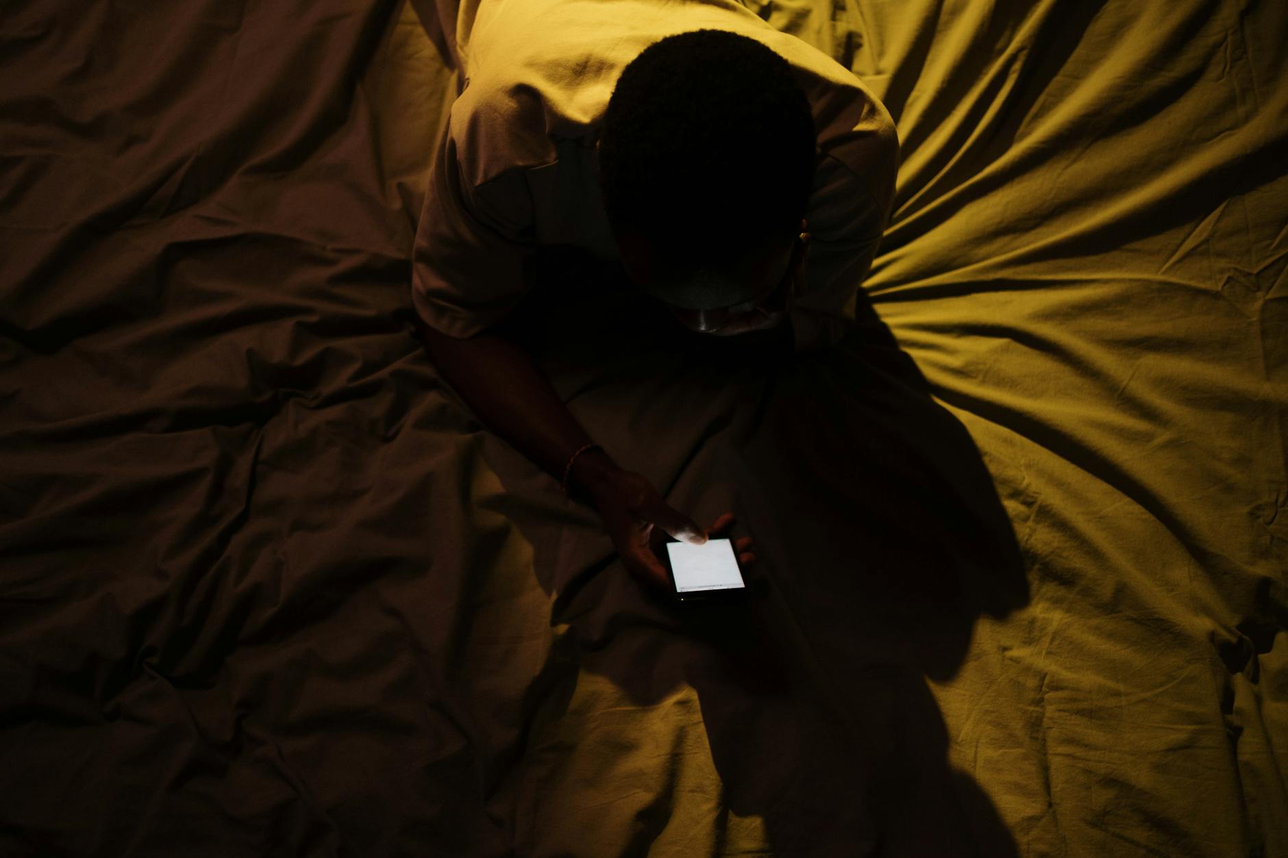 Late-Night Screen Time Doesn't Just Delay Sleep - It Changes What Kind of Sleep You Get