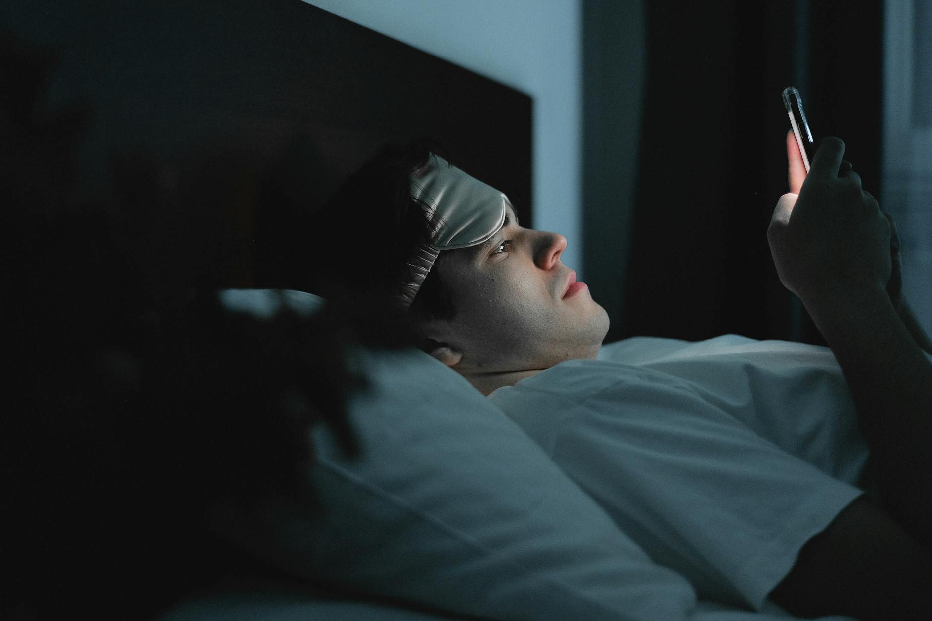 Late-Night Screen Time Doesn't Just Steal Sleep - It Steals Recovery