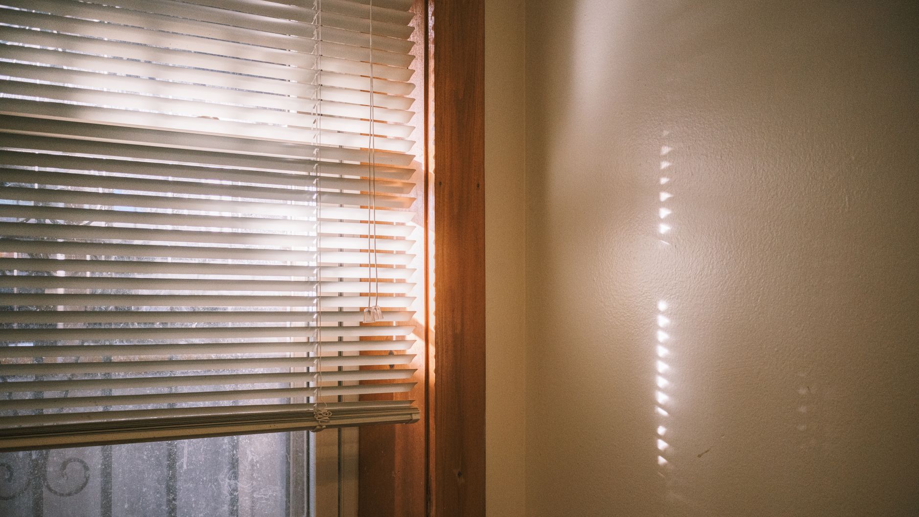 The Morning Routine Fetish Is Making Your Days Harder, Not Better